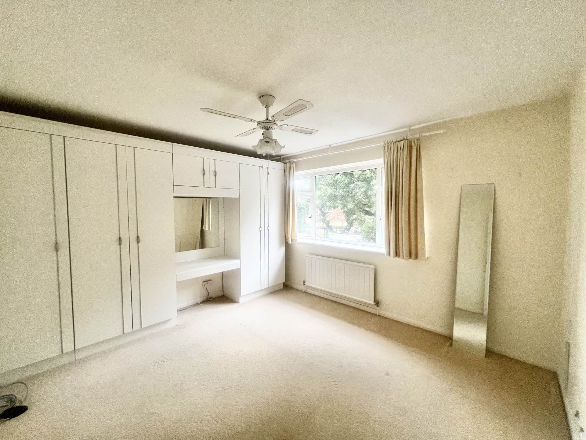 Newlands Close, Brentwood, Image 15
