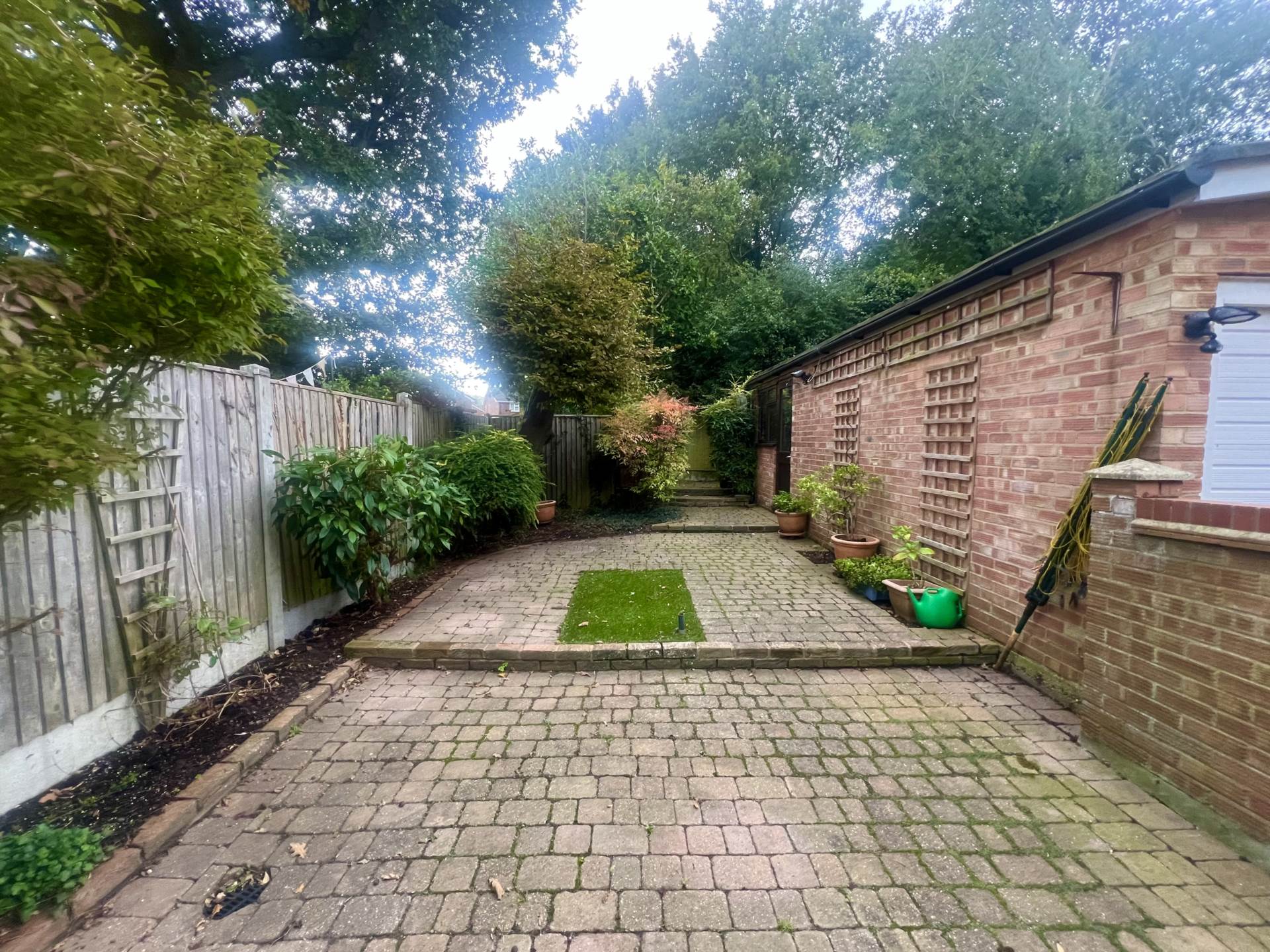 Newlands Close, Brentwood, Image 18