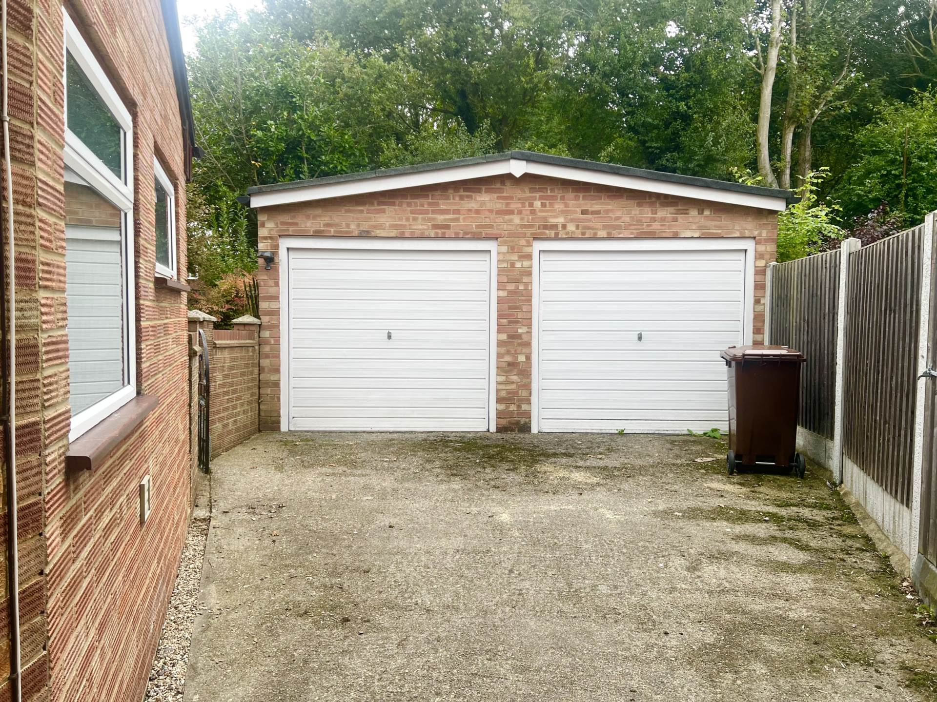Newlands Close, Brentwood, Image 19