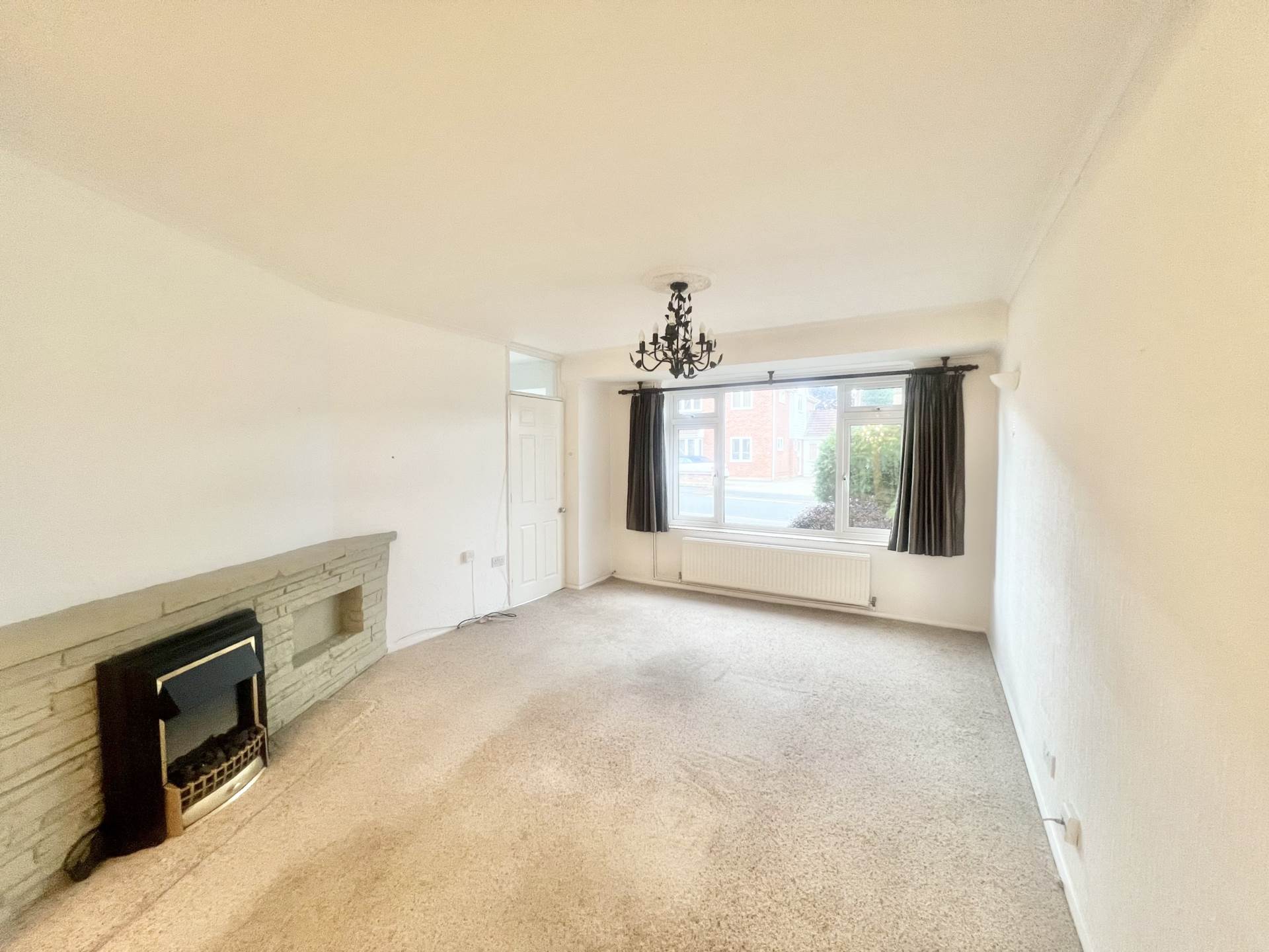 Newlands Close, Brentwood, Image 2