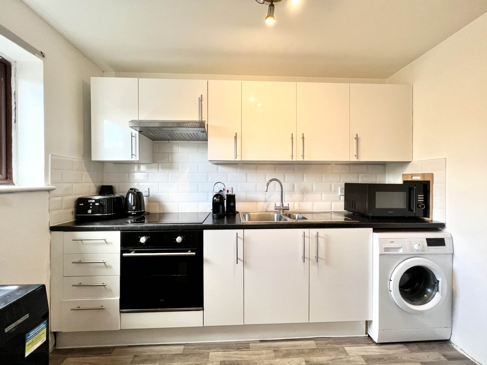 Gresham Court, Brentwood, Image 2