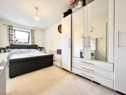 Gresham Court, Brentwood, Image 6