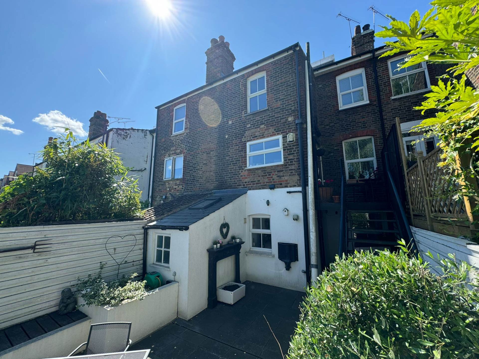 Victoria Road, Brentwood, Image 14