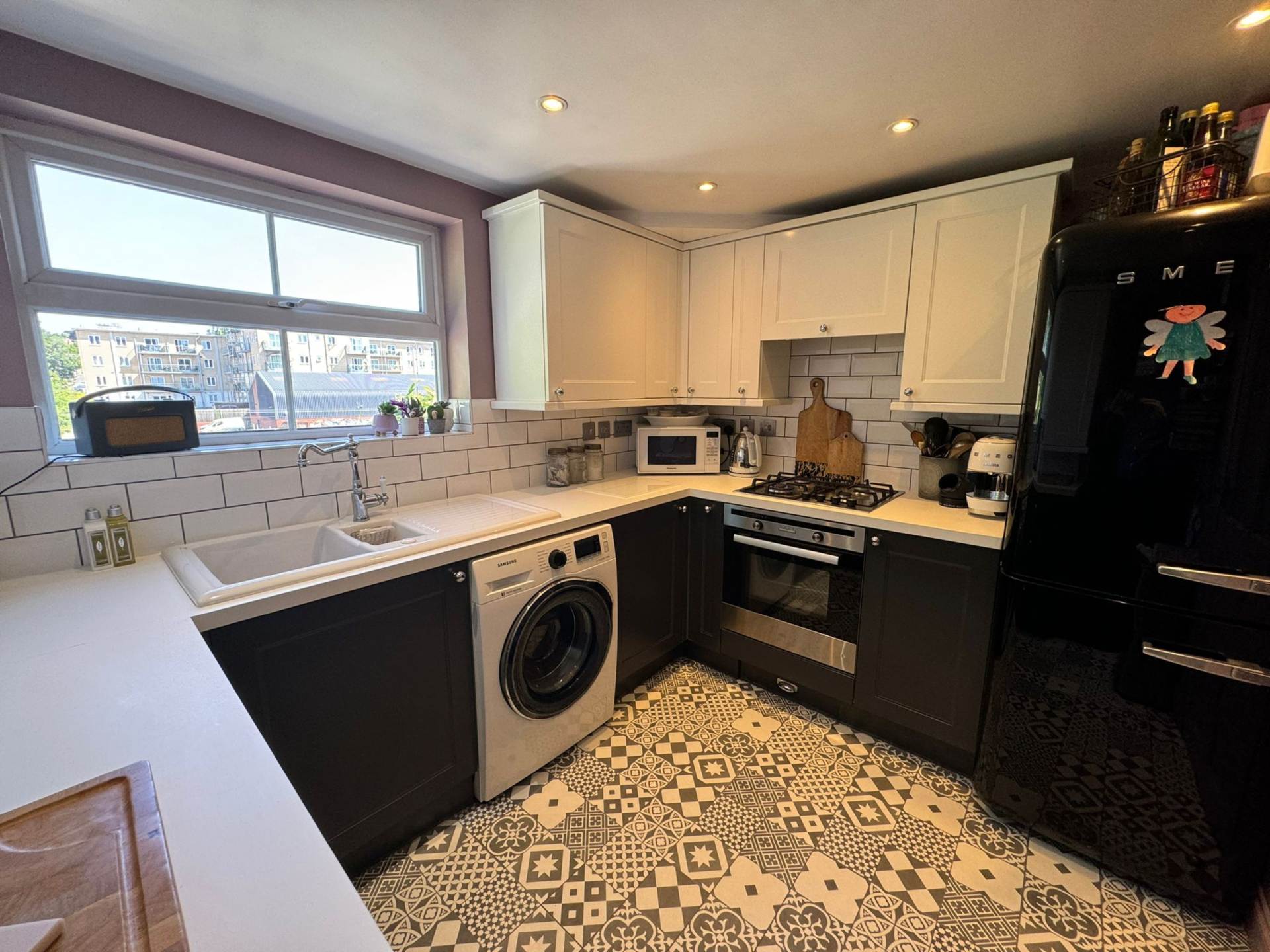 Victoria Road, Brentwood, Image 4