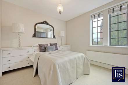 The Galleries, Brentwood, Image 4