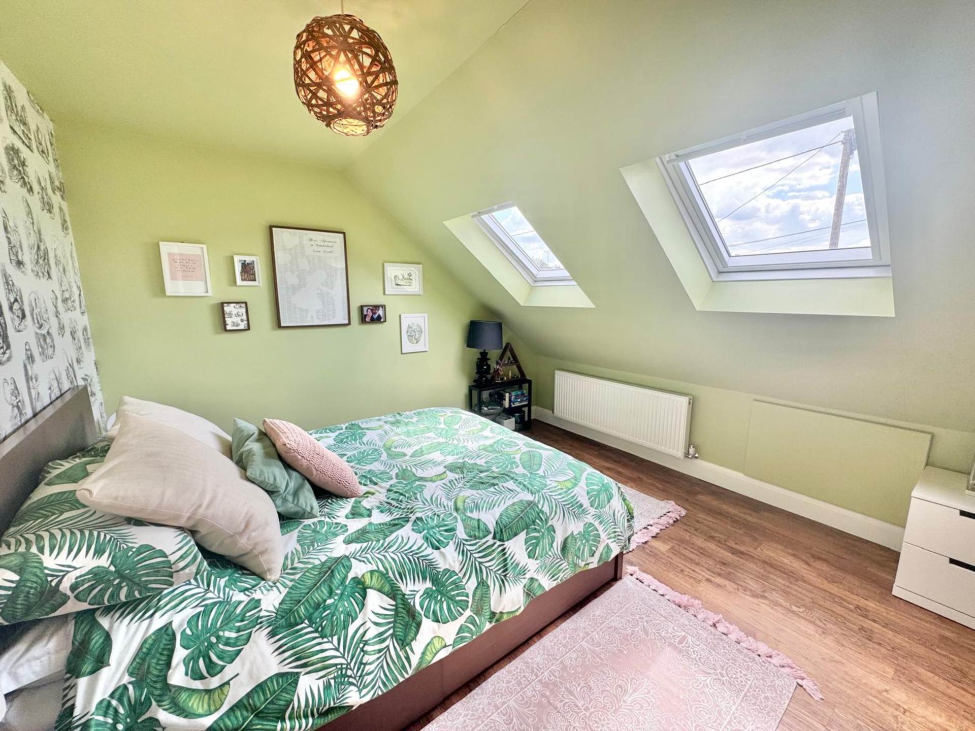 Orchard Lane, Brentwood, Image 8