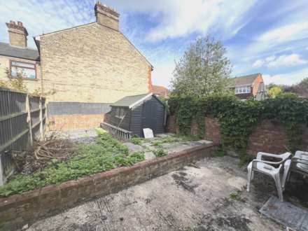 Rose Valley, Brentwood, Image 2