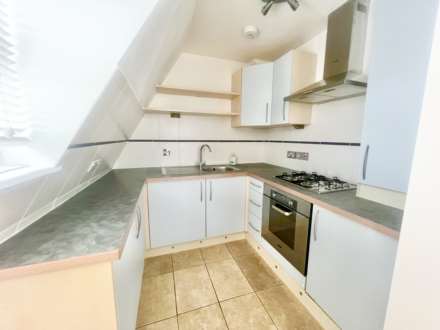 Western Road, Brentwood, Image 4