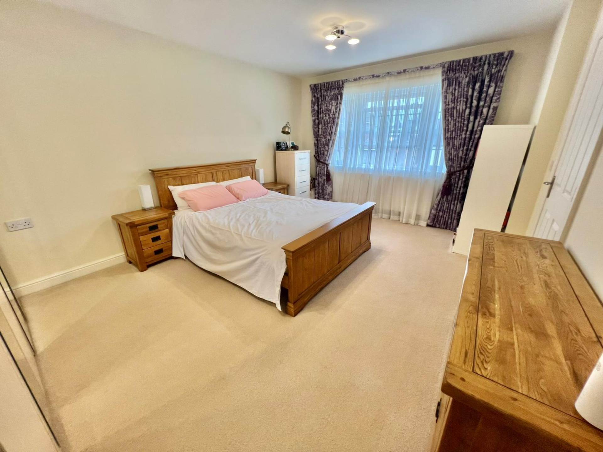 Kensington Road, Pilgrims Hatch, Brentwood, Image 12
