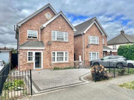 Kensington Road, Pilgrims Hatch, Brentwood