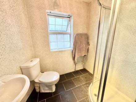 Tower Hill, Brentwood, Image 6