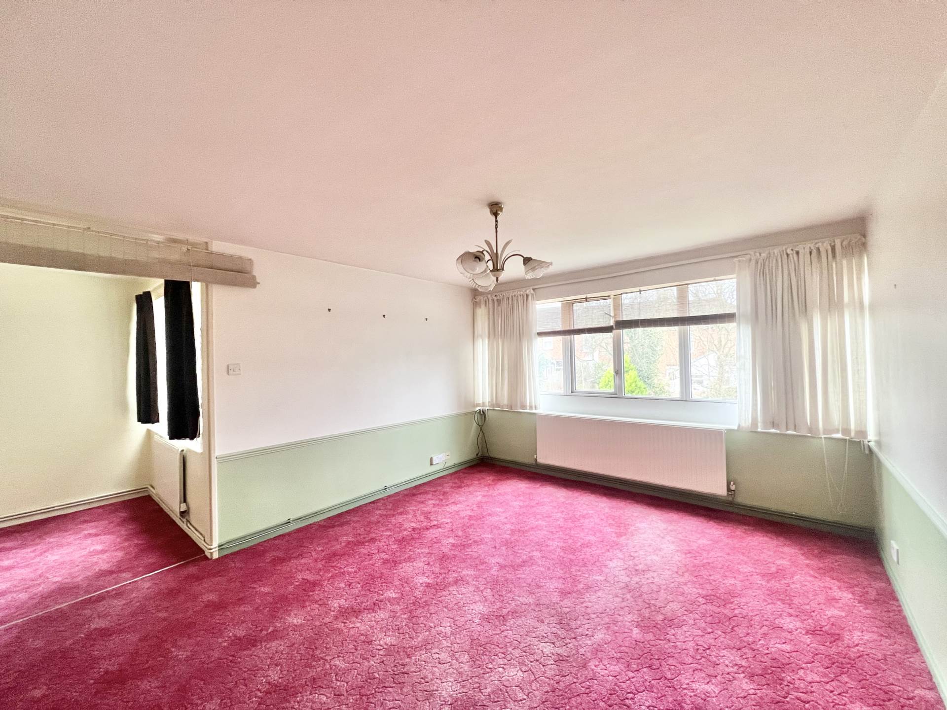 Cameron Close, Brentwood, Image 2