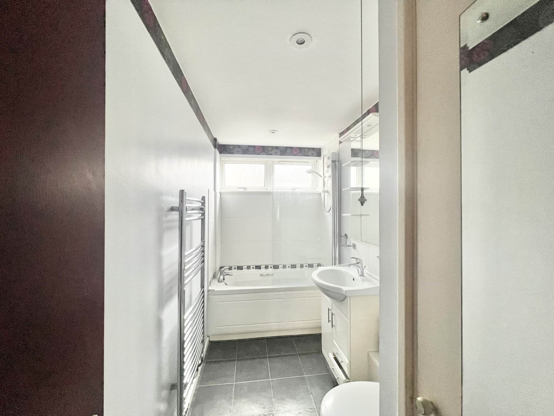 Cameron Close, Brentwood, Image 7