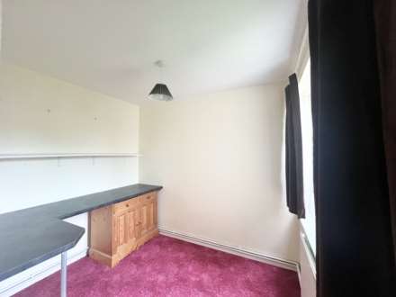 Cameron Close, Brentwood, Image 4