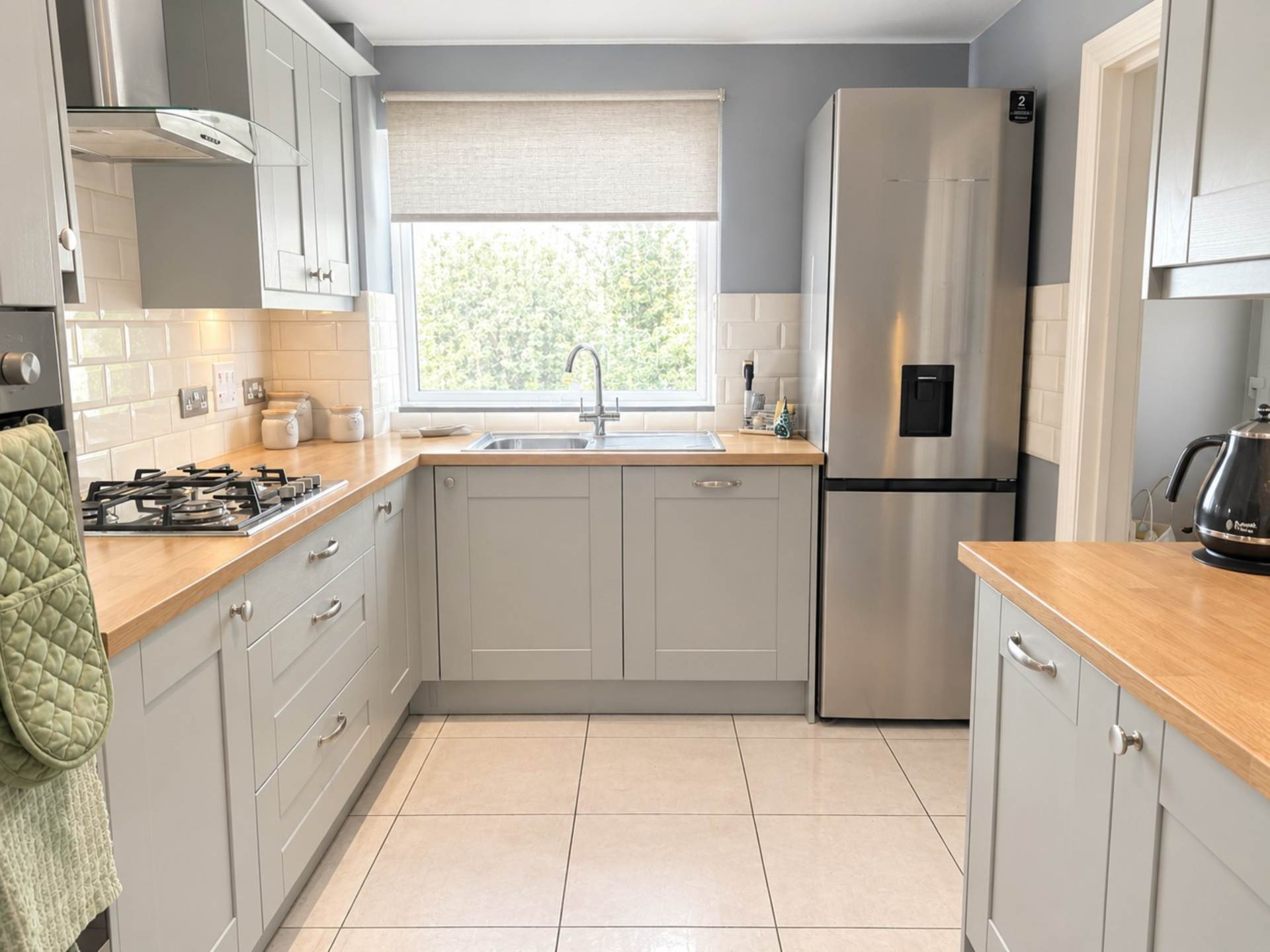 Burnell Walk, Brentwood, Image 5