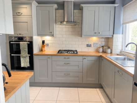 Burnell Walk, Brentwood, Image 2