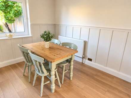 Burnell Walk, Brentwood, Image 3