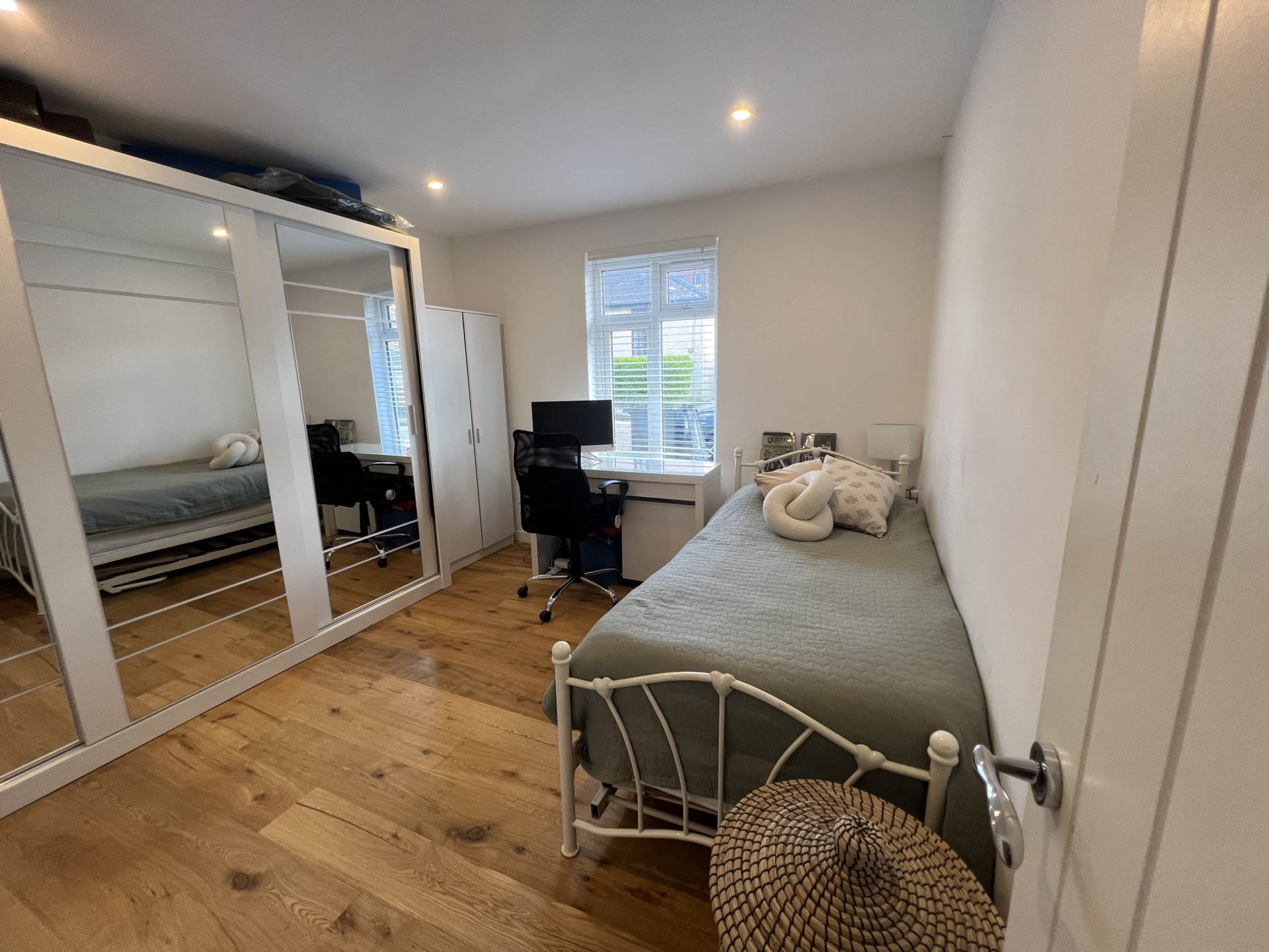 Fairfield Road, Brentwood, Image 8