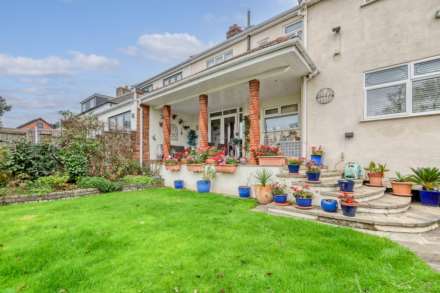 Ferguson Avenue, Gidea Park, Image 24