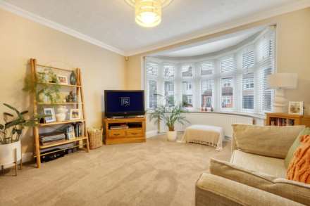 Ferguson Avenue, Gidea Park, Image 3