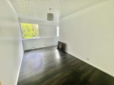 Cameron Close, Warley, Brentwood, Image 6
