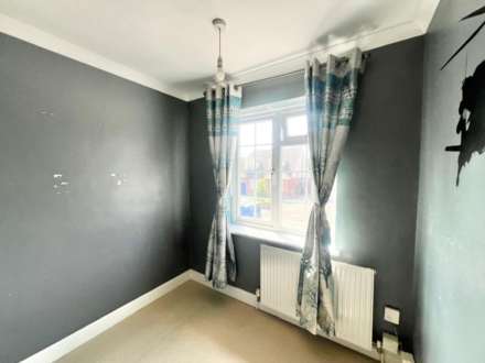 Randalls Drive, Brentwood, Image 11