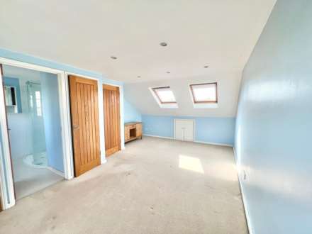 Randalls Drive, Brentwood, Image 17