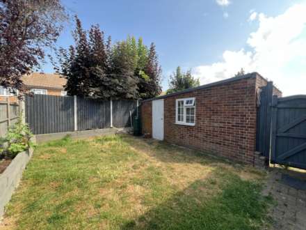 Randalls Drive, Brentwood, Image 19