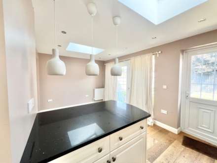 Randalls Drive, Brentwood, Image 6