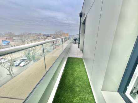 Ingrave Road, Brentwood, Image 4