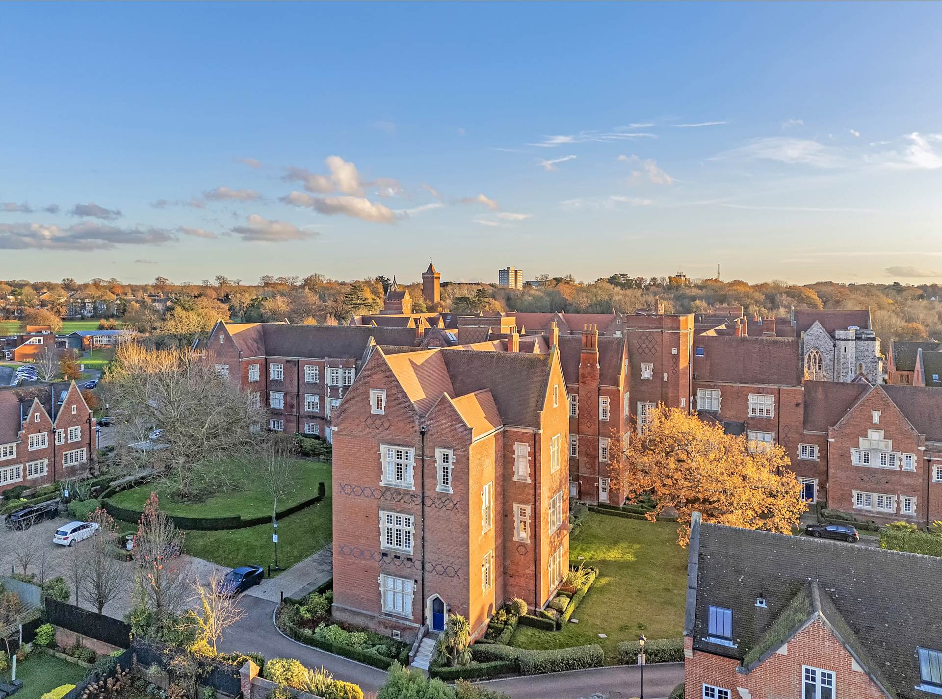 The Galleries, Brentwood, Image 2