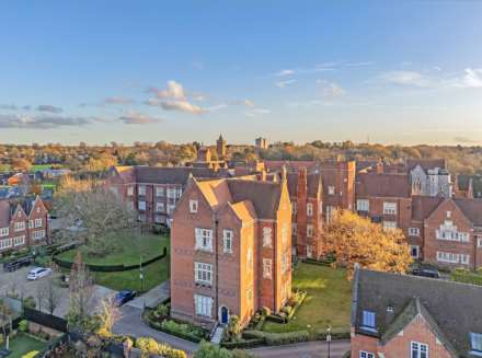 Property For Sale London Court, The Galleries, Brentwood