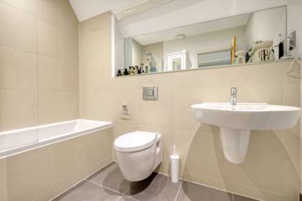 The Galleries, Brentwood, Image 13