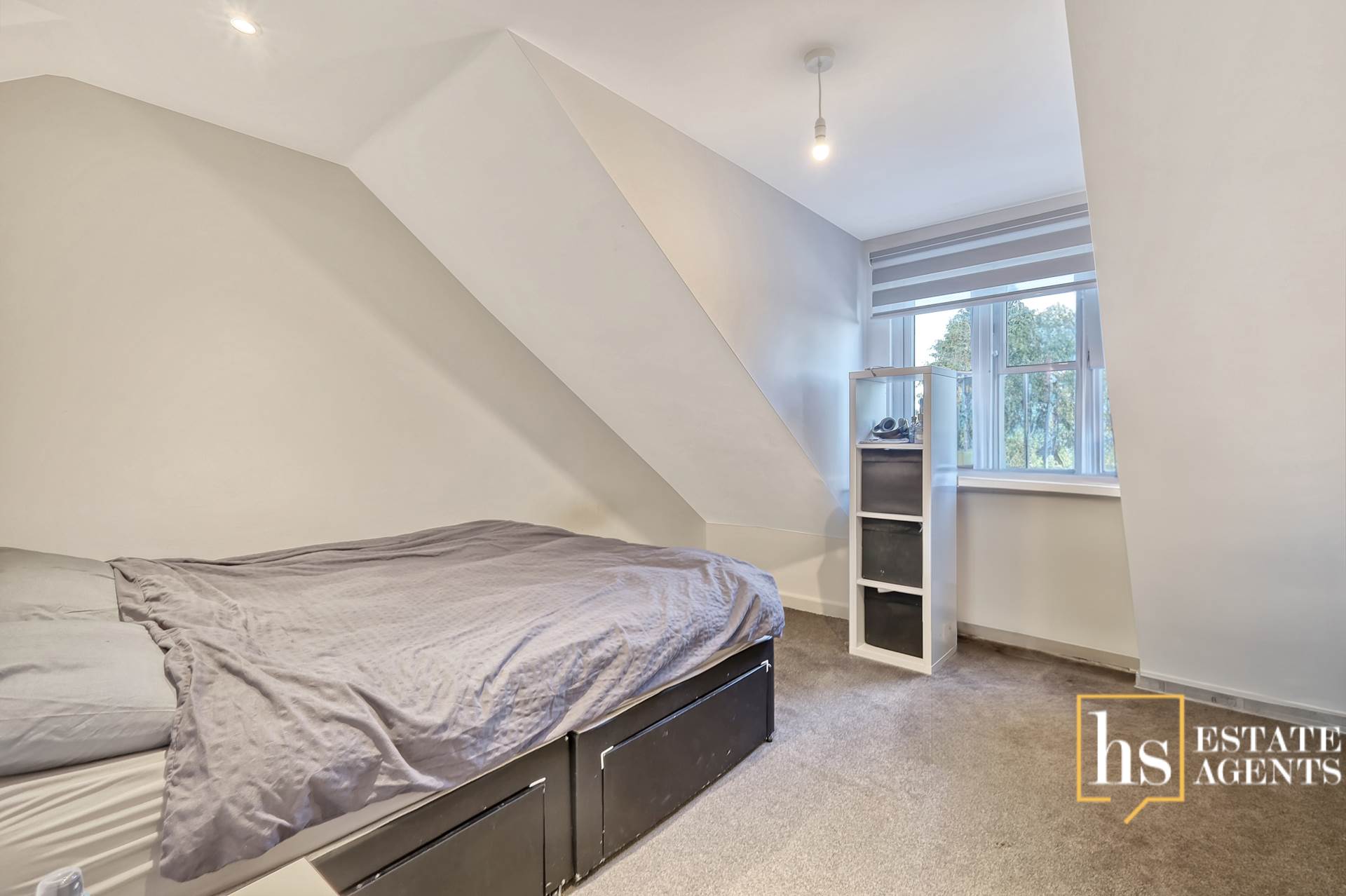 Crow Green Lane, Brentwood, Image 15