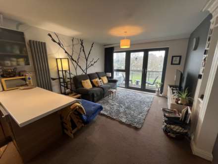 Rollason Way, Brentwood, Image 4