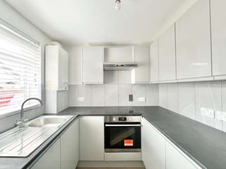 Queen Street, Brentwood, Image 2