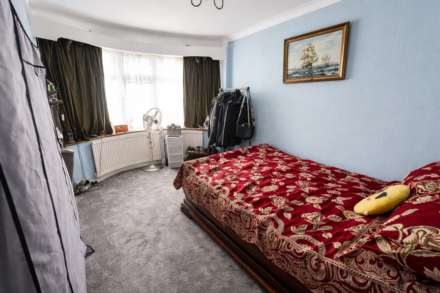 Westbourne Drive, Brentwood, Image 5