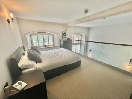 The Chapel, The Galleries, Brentwood, Image 4