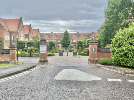 The Chapel, The Galleries, Brentwood, Image 6