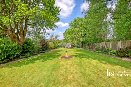 South Weald Road, Brentwood, Image 33
