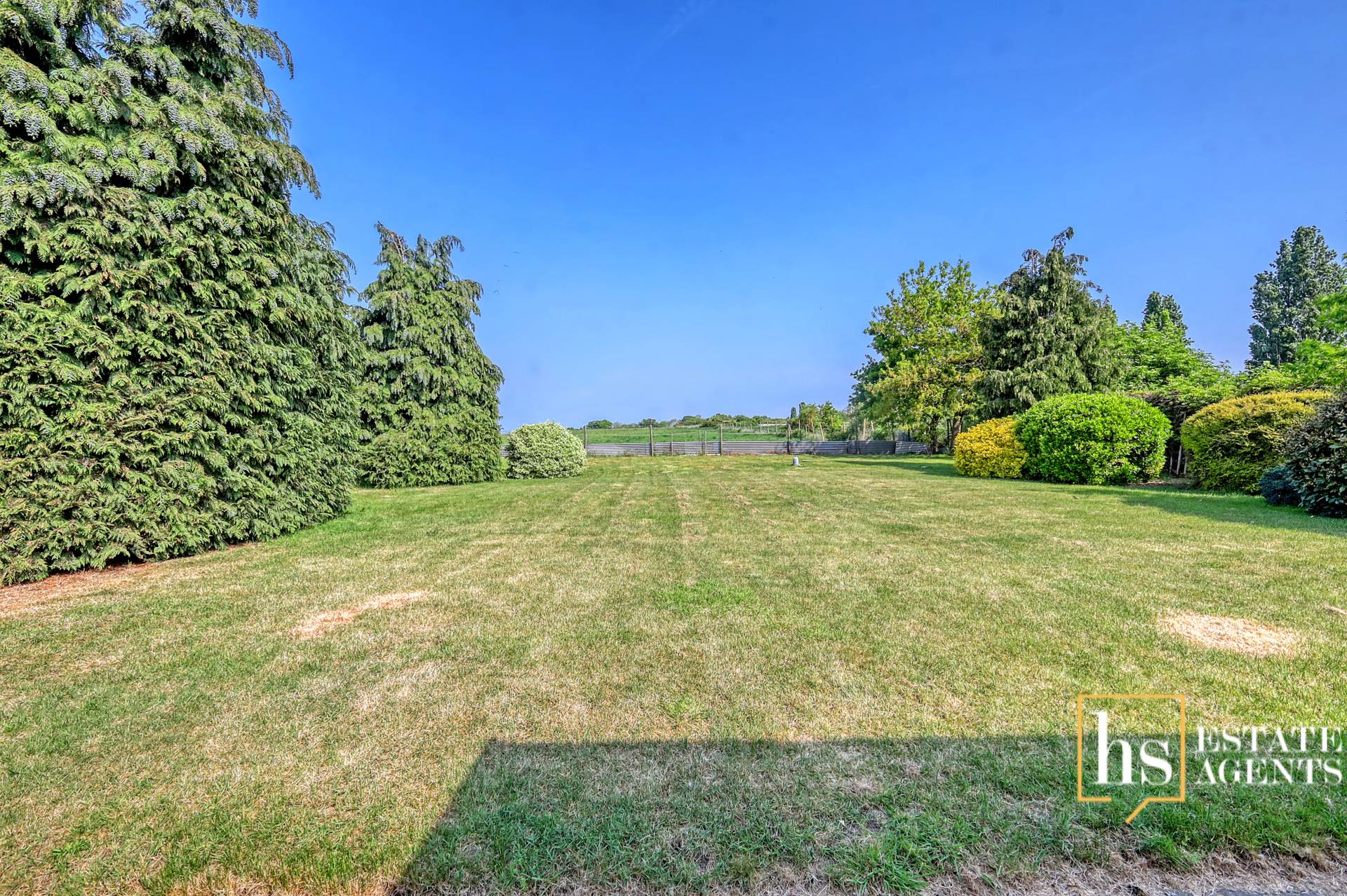 Purfleet Road, Aveley, South Ockendon, Image 16