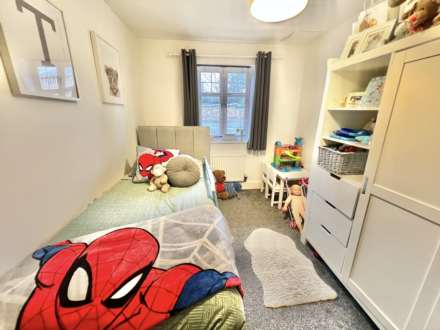 Eastfield Road, Brentwood, Image 4