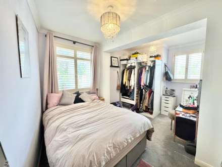 Milton Road, Brentwood, Image 5