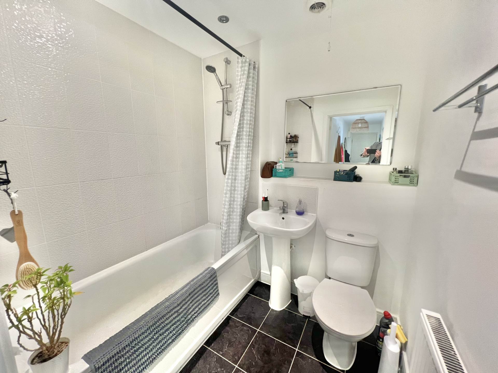 St Helen's Mews, Brentwood, Image 9