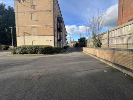St Helen's Mews, Brentwood, Image 12