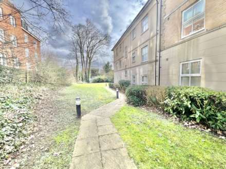 St Helen's Mews, Brentwood, Image 2