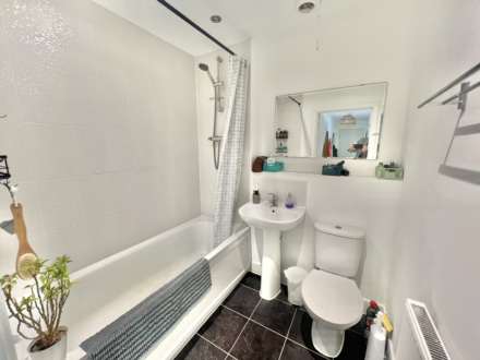St Helen's Mews, Brentwood, Image 9