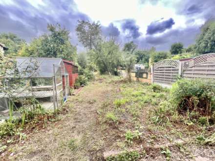 Eversleigh Gardens, Upminster, Image 10
