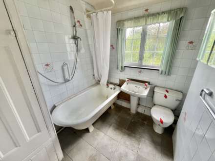 Eversleigh Gardens, Upminster, Image 7