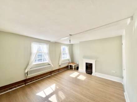 Brook Street, Brentwood - Be Part of History!, Image 3